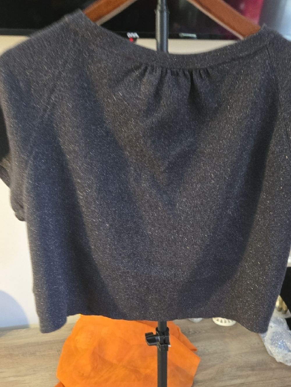 Nicole Shimmering Dark Gray Short-Sleeve Cropped Sweater - Picture 5 of 6